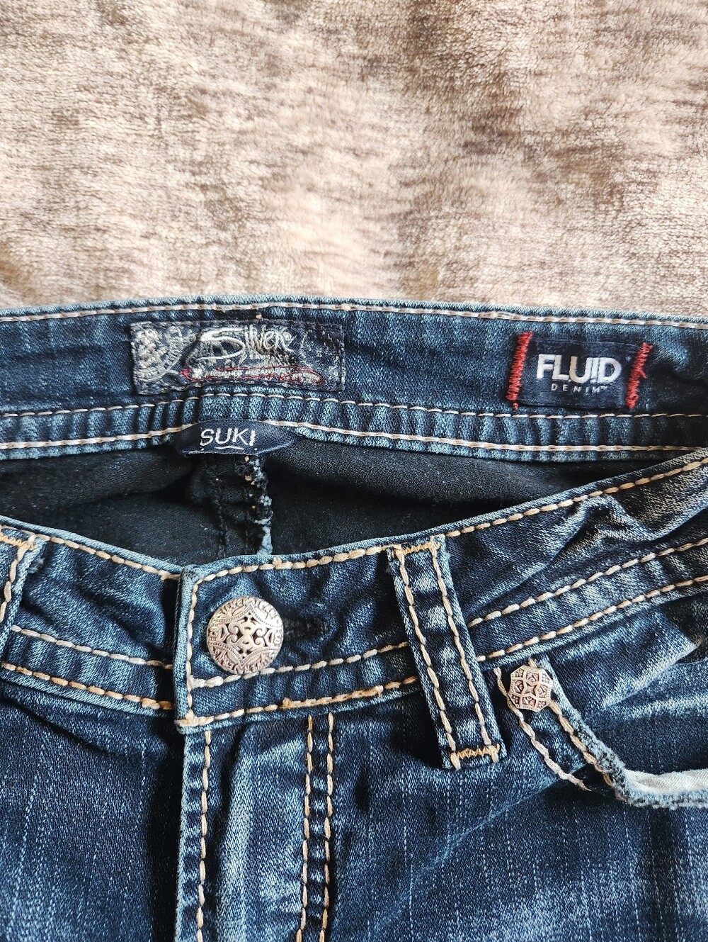 Silver Jeans Co. Suki Mid Straight Fluid Denim Sz W28 L34 Y2K 00s Aesthetic - Picture 7 of 14